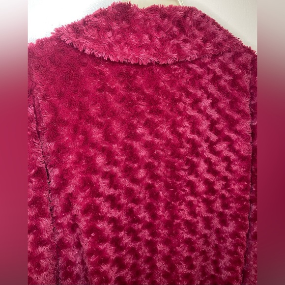 Soft, Cozy, Raspberry Plushy coat, size Medium. Very Boho and Cool!!! - Picture 7 of 10